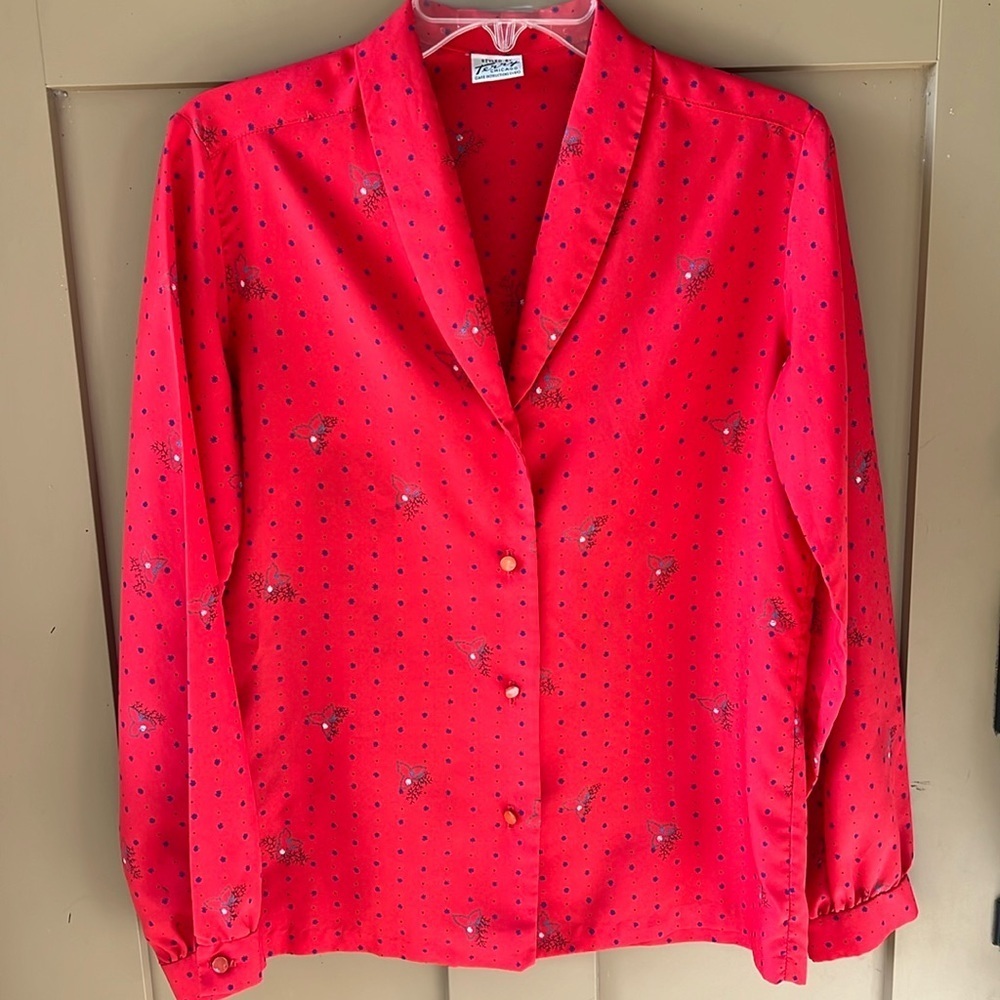 Styled by Terry Chicago Vintage Long Sleeve Button Down Blouse. M